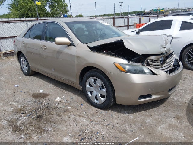 Salvage Toyota Camry Image