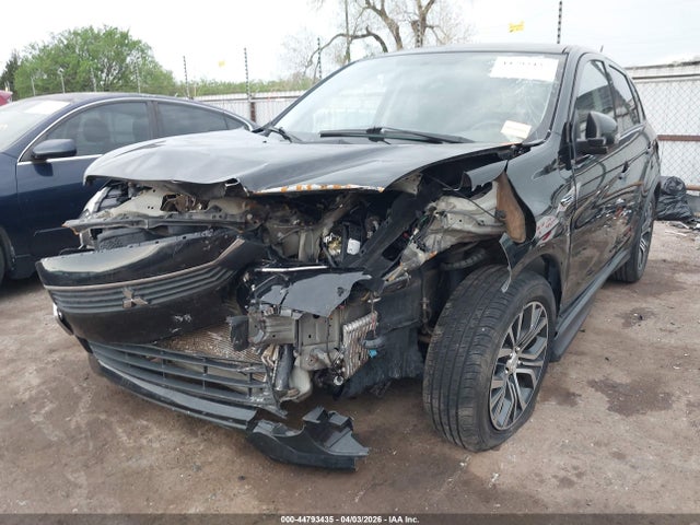 Mitsubishi Outlander 2.0 Es