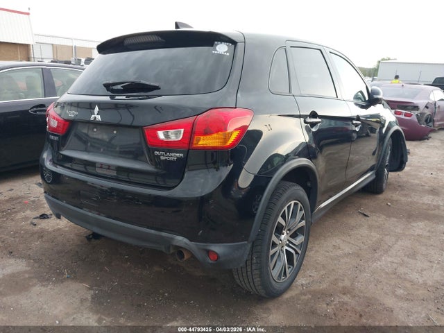 Mitsubishi Outlander 2.0 Es