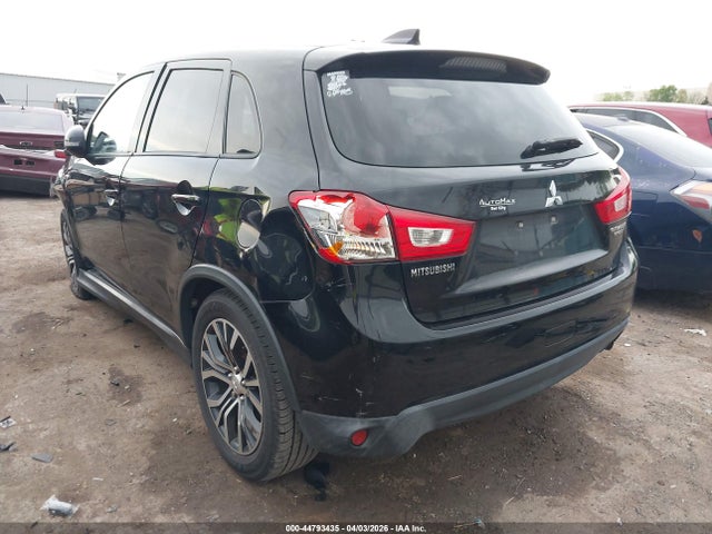 Mitsubishi Outlander 2.0 Es