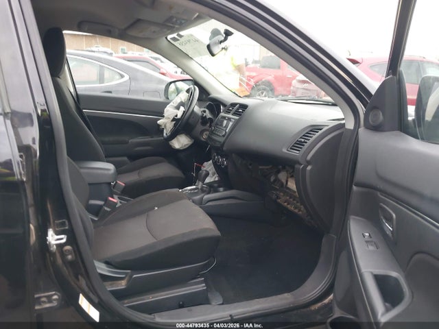 Mitsubishi Outlander 2.0 Es