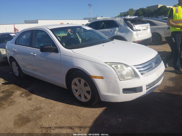 Salvage Ford Fusion Image