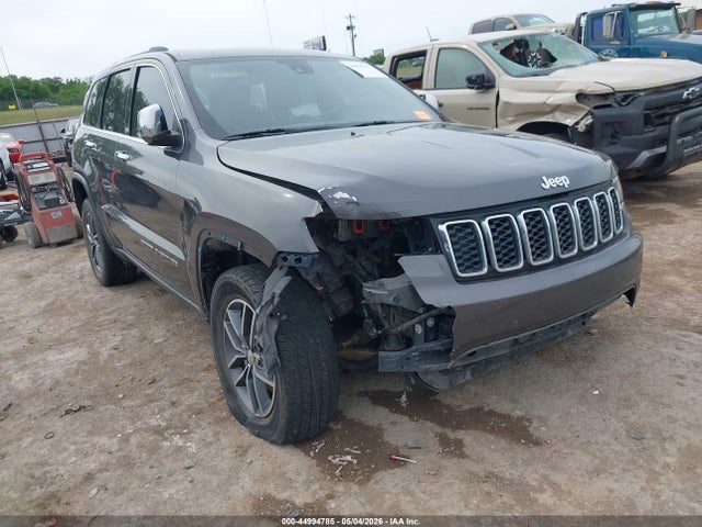 Salvage Jeep Grand Cherokee Image