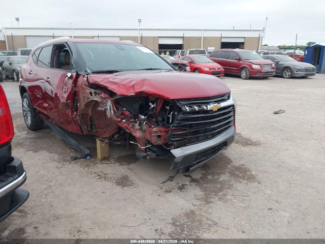 Salvage Chevrolet Blazer Image