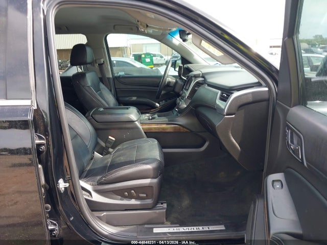 Chevrolet Suburban 1500 Lt