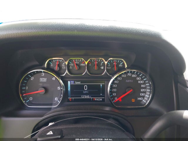 Chevrolet Suburban 1500 Lt