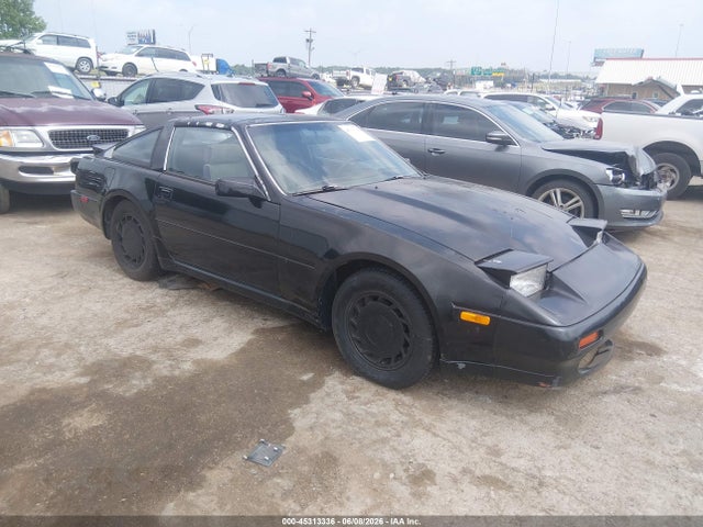 Salvage Nissan 300ZX Image