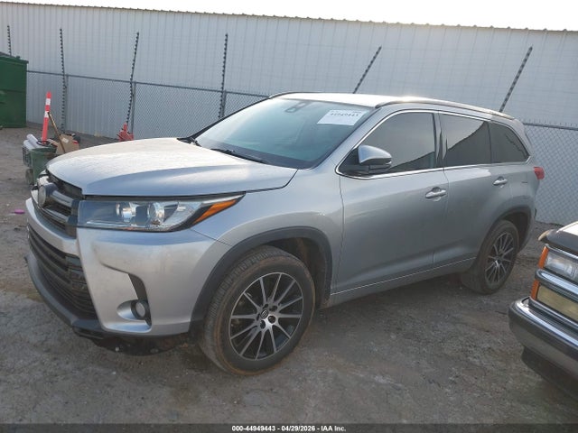 Toyota Highlander Se