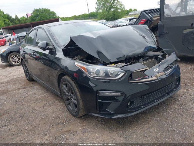 Salvage Kia Forte Image