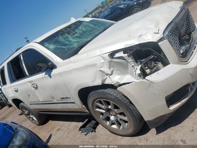 GMC Yukon Denali