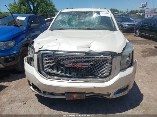GMC Yukon Denali