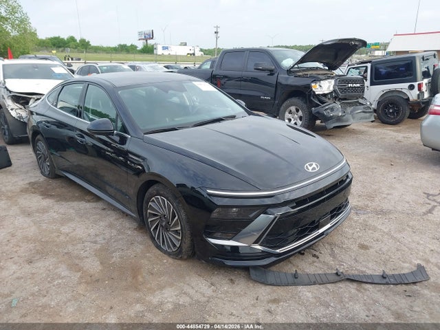 Salvage Hyundai SONATA Image