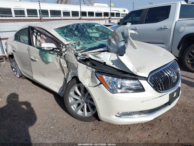 Salvage Buick LaCrosse Image