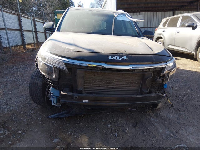 Kia Seltos S