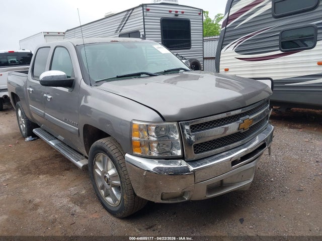 Salvage Chevrolet Silverado 1500 Image