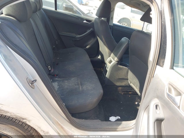 Volkswagen Jetta 2.0l S