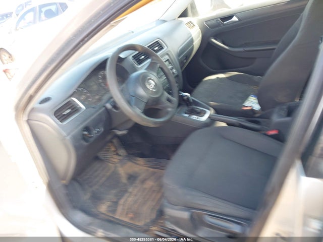 Volkswagen Jetta 2.0l S