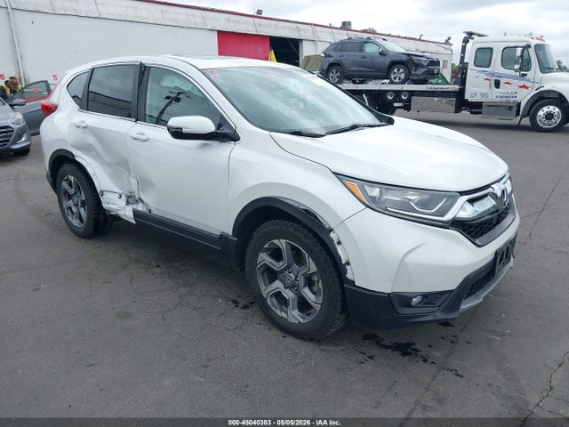 Salvage Honda CR-V Image