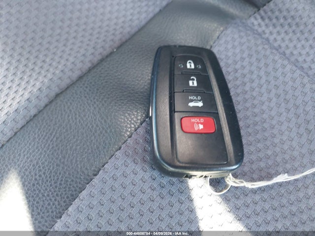 Toyota Corolla Hybrid Le
