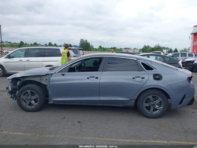 Kia K5 Lxs