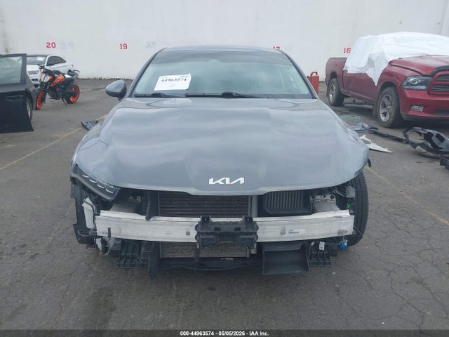 Kia K5 Lxs