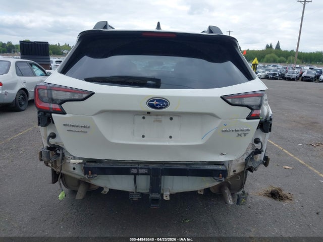 Subaru Outback Limited Xt