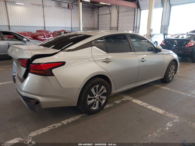 Nissan Altima S Fwd
