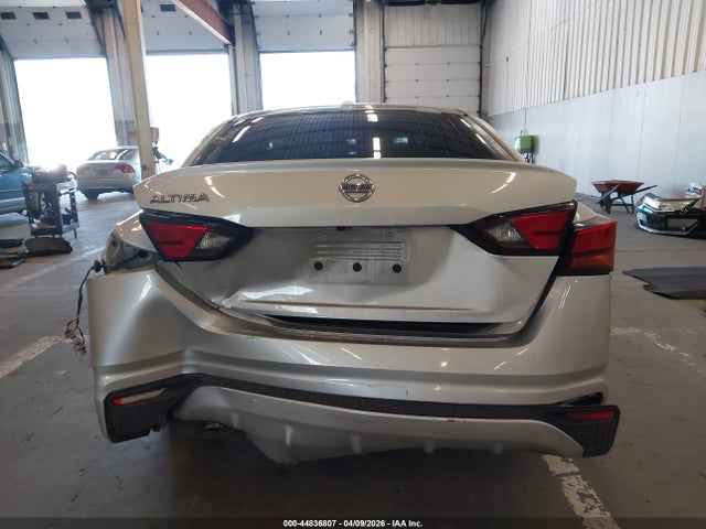 Nissan Altima S Fwd