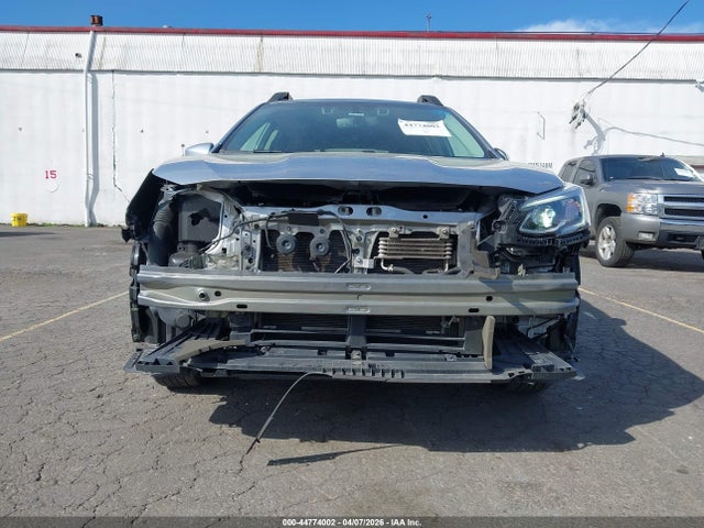 Subaru Outback Limited Xt