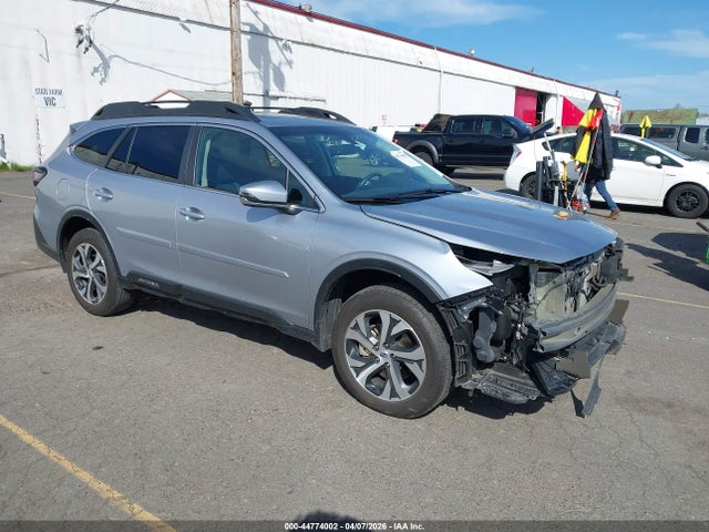 Salvage Subaru Outback Image