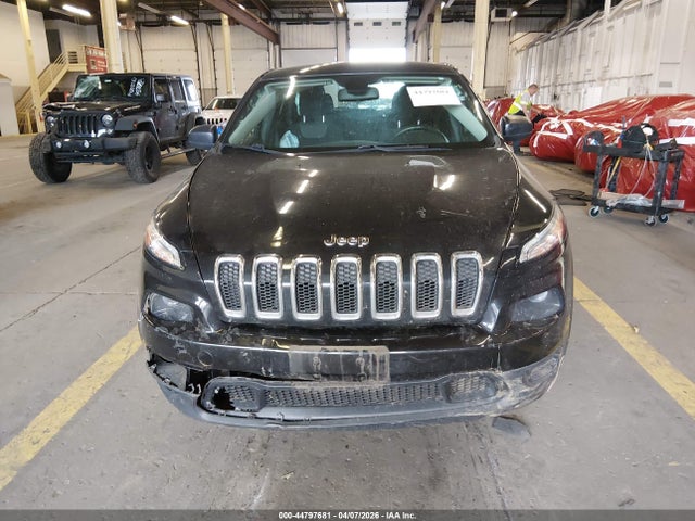 Jeep Cherokee Sport