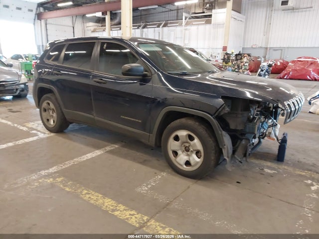Salvage Jeep Cherokee Image
