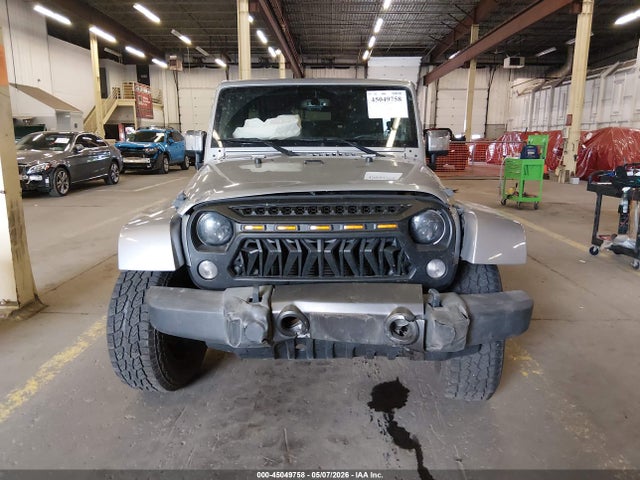 Jeep Wrangler Sahara