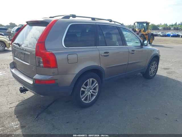 Volvo XC90 3.2