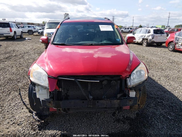 Toyota RAV4 Limited V6
