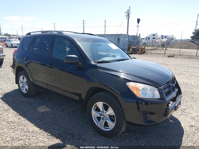 Salvage Toyota RAV4 Image