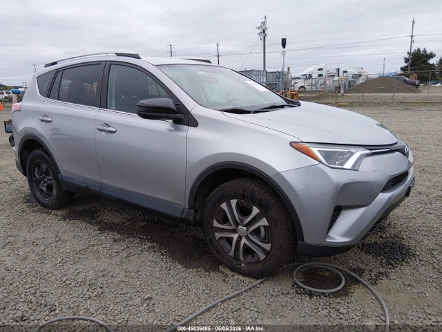 Salvage Toyota RAV4 Image
