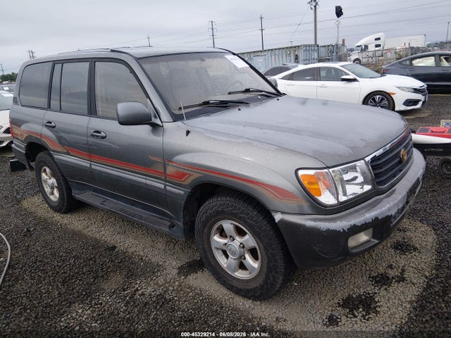 Salvage Toyota Land Cruiser Image