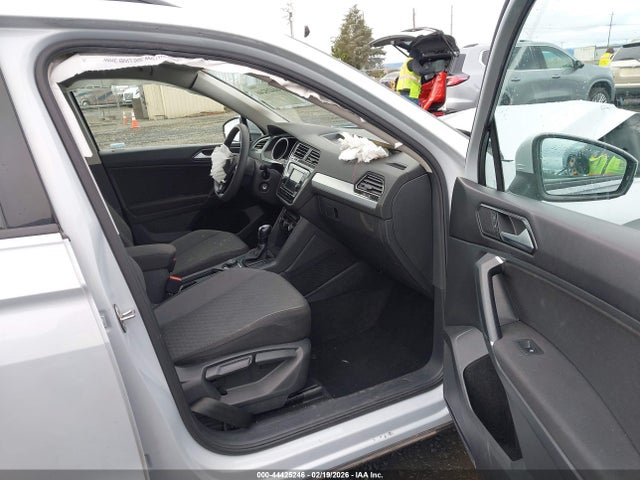Volkswagen Tiguan 2.0t S