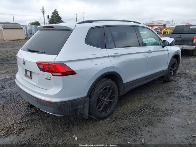 Volkswagen Tiguan 2.0t S