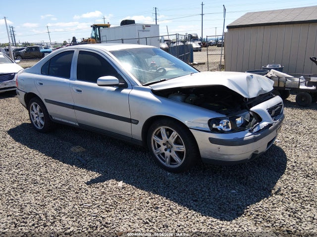 Salvage Volvo S60 Image