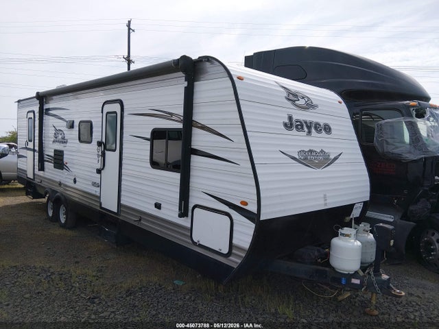 Salvage Jayco Other Image