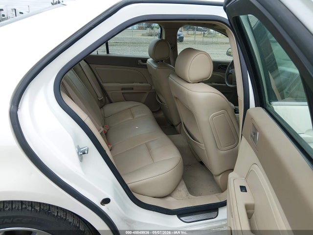 Cadillac STS V6