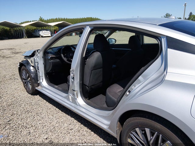 Nissan Altima Sv Fwd