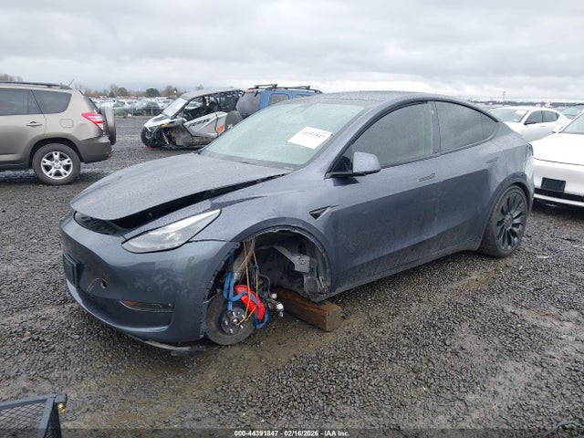Tesla Model Y Performance Dual Motor All-wheel Drive