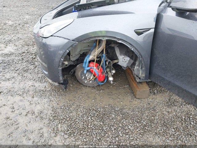 Tesla Model Y Performance Dual Motor All-wheel Drive