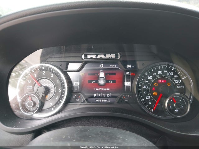 Ram 1500 Big Horn  4x4 5'7 Box