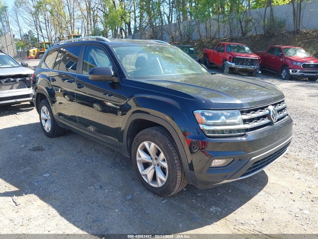 Salvage Volkswagen Atlas Image