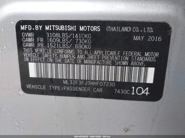 Mitsubishi Mirage Es