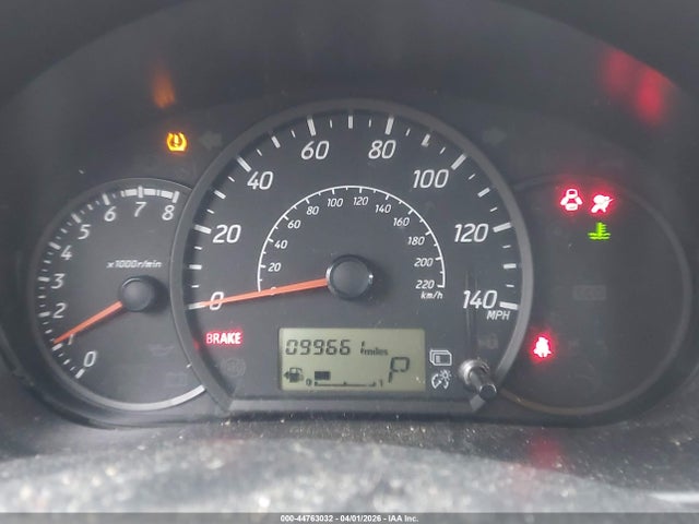 Mitsubishi Mirage Es